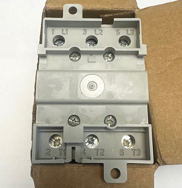 Allen Bradley 194E-E63-1753 Ser B Load Switch