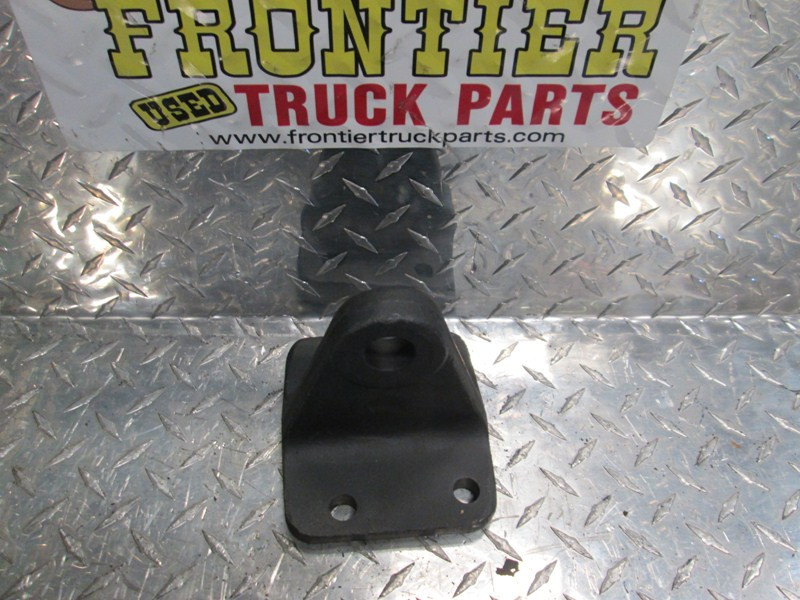 Cummins ISB Engine Mount 680224 (548-10487)