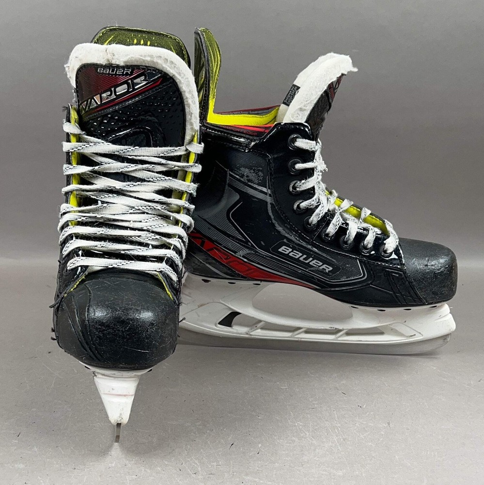 Bauer X2.9 Size 5 Intermediate Hockey Skates