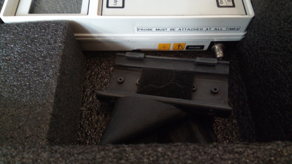 Fluke 190 Geiger Counter / Radiation meter / Pancake probe