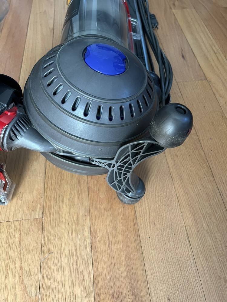 dyson cyclone technology MG9-HEB1219A