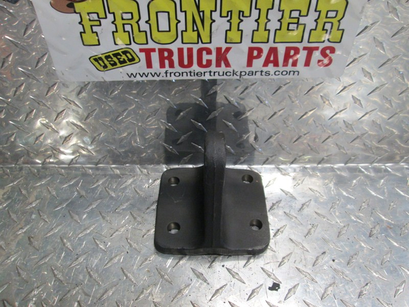 Cummins ISB Engine Mount 680224 (548-10486)