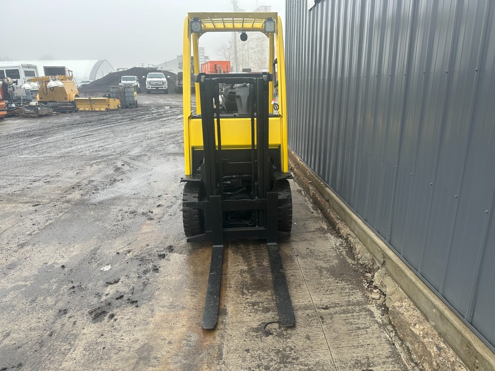 Hyster 30FT 3,000lb Capacity