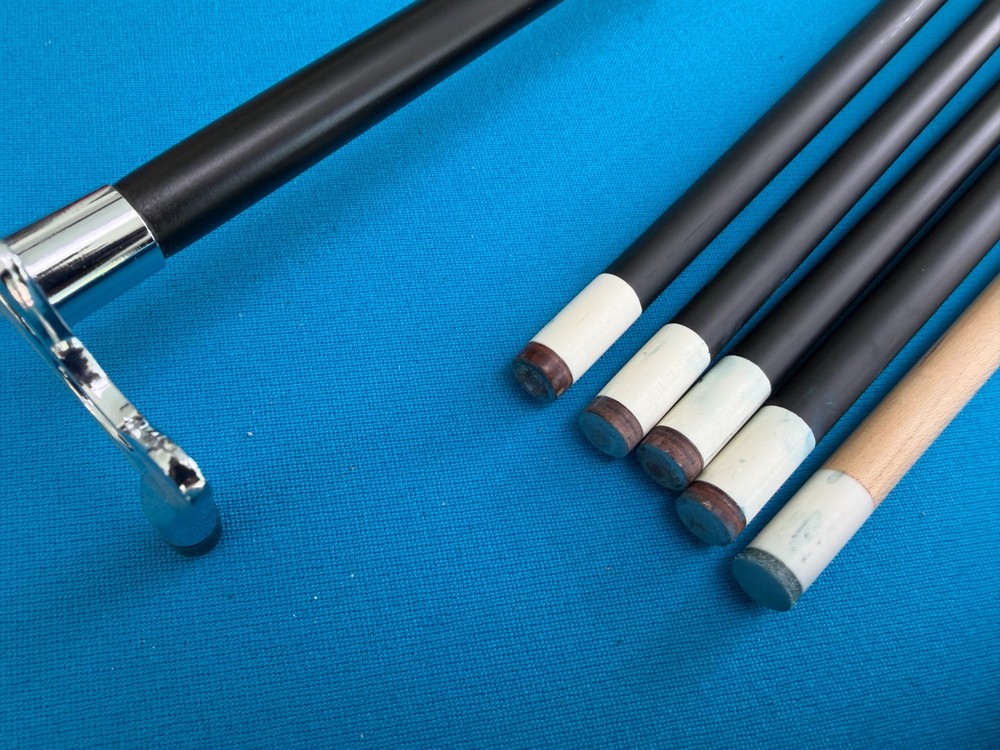 Diamond ProAm 7ft Pool Table with Ball Return