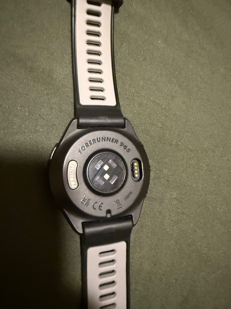Garmin Forerunner 965 AMOLED black smartwatch