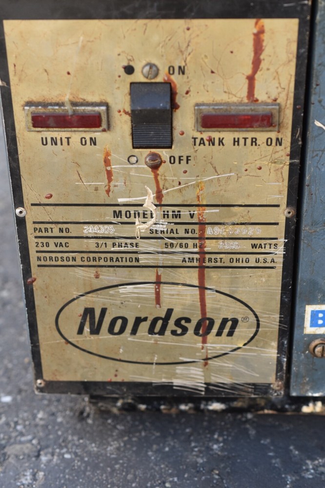 Nordson hot glue machine HM V