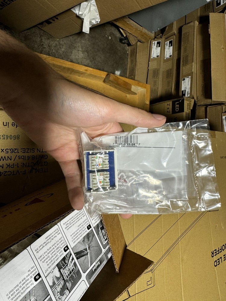 Outlet, CT, UTP, Category 6, Single Port