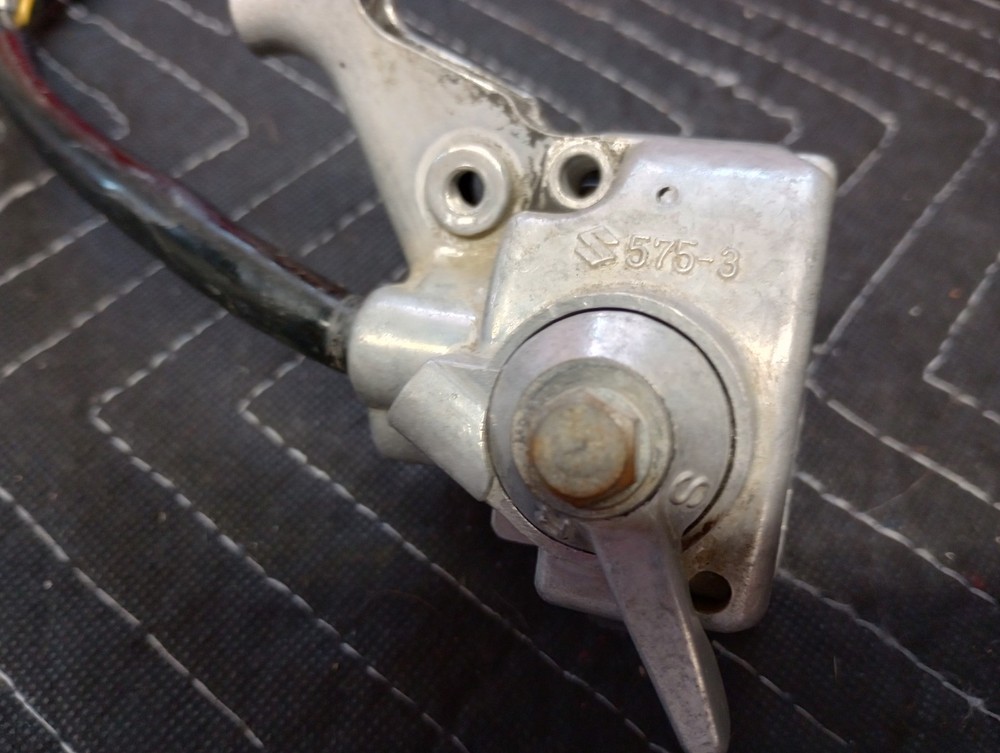Suzuki TS TC Left Handlebar Switch. Suzuki Left Handlebar Switch 575-3
