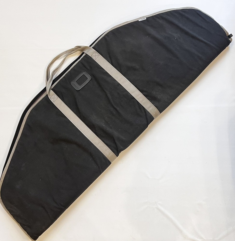 Supreme Archery Bow Black Soft Shell Carry Bag Padded Carry Straps Thick Padded