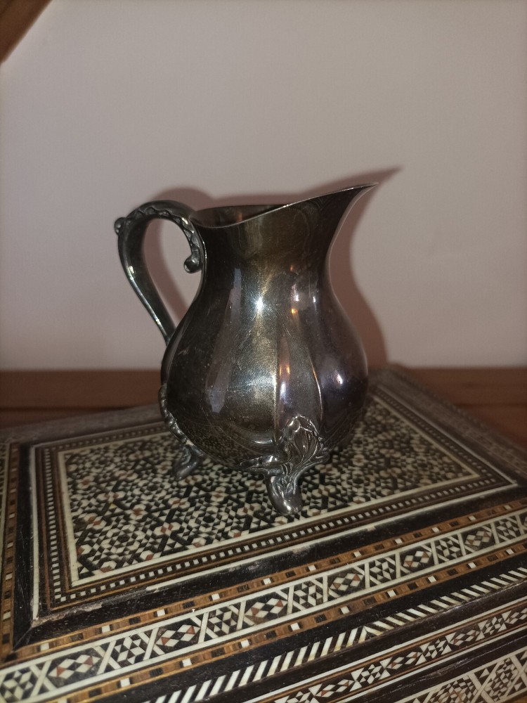 Viners Silver Plated Cream Jug (2)