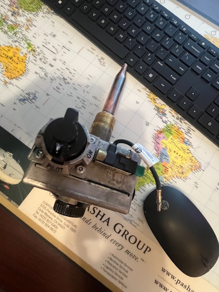 White Rodgersl Valve # AP14270C *****37C73U-832 ( READ THE NOTES PLEASE )