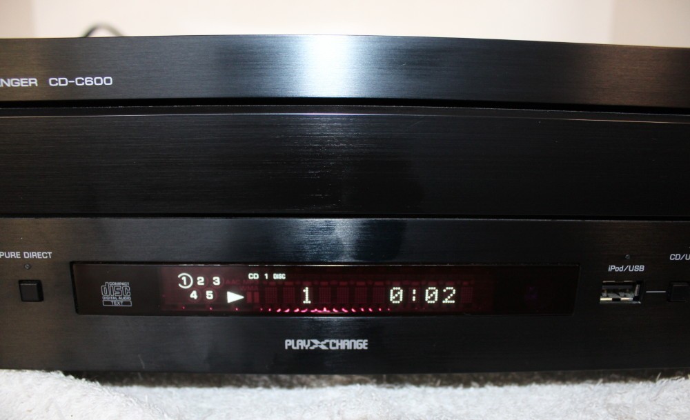 Yamaha CD-C600 Compact Disc Changer ~ No Remote ~ Holds 6 ~ Working ~ Clean