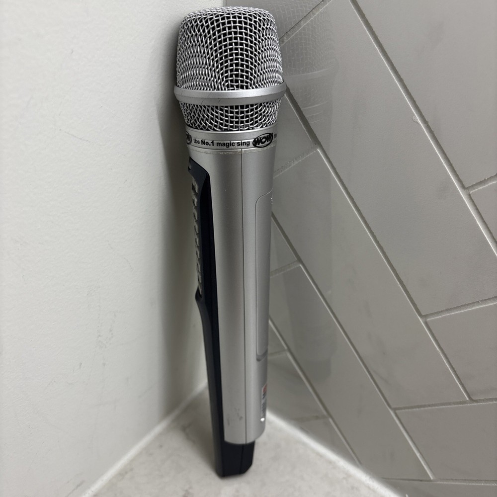 Magic Sing EG-18000 Wireless Karaoke Microphone 🎤 Mic. Does Not Turn On.