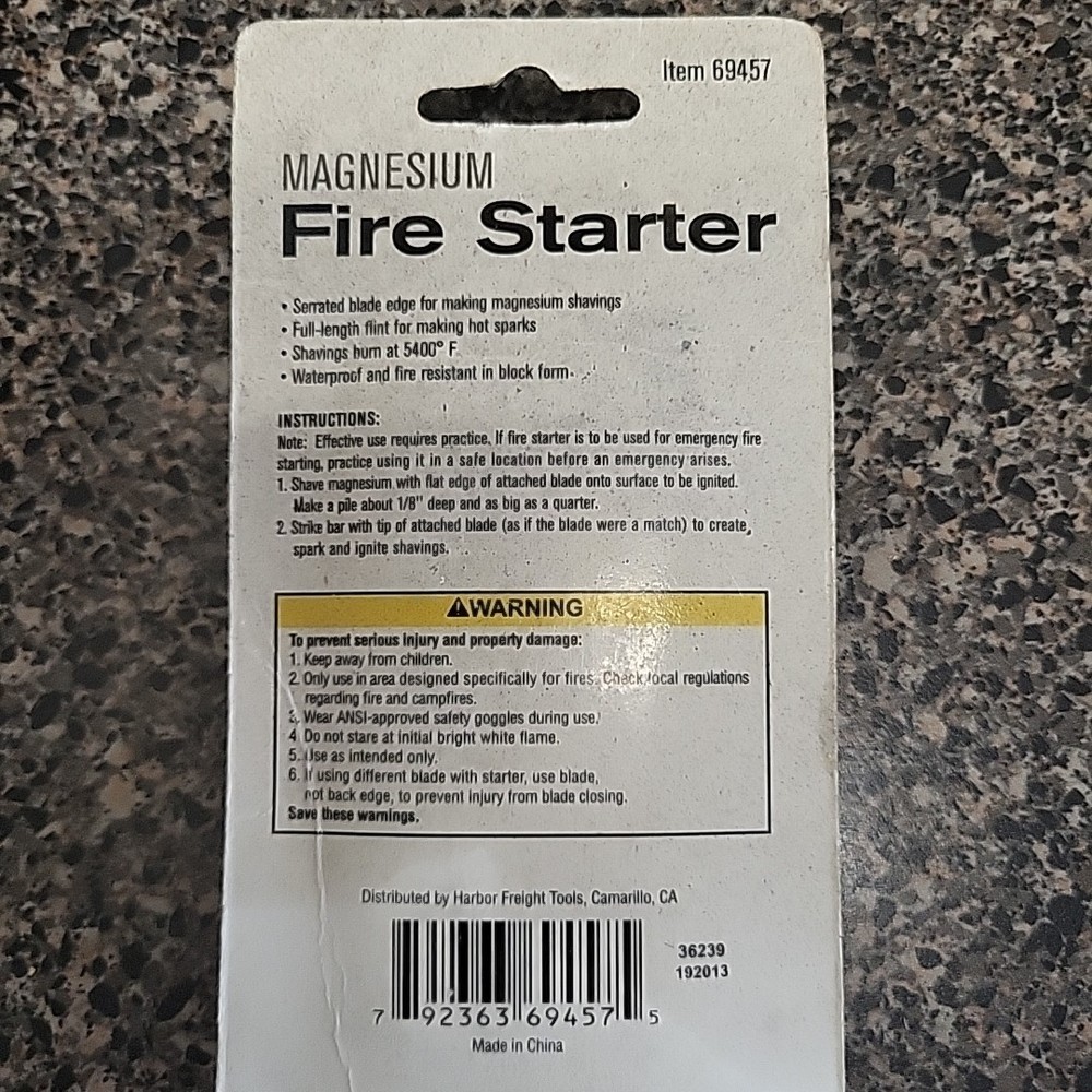 New Magnesium Fire Starter Flint Striker Knife 69457