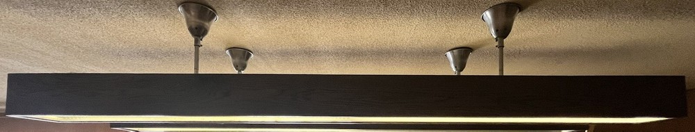 Diamond Pool Table Light  ( 1 LIGHT) SEE PICTURES OLD STYLE NARROW USED