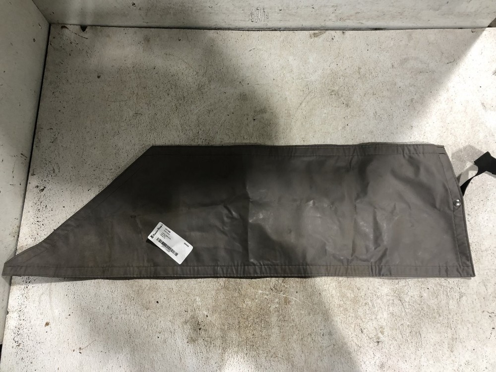 Kenworth T660 GREY COMPLETE SET Interior Curtain - Used