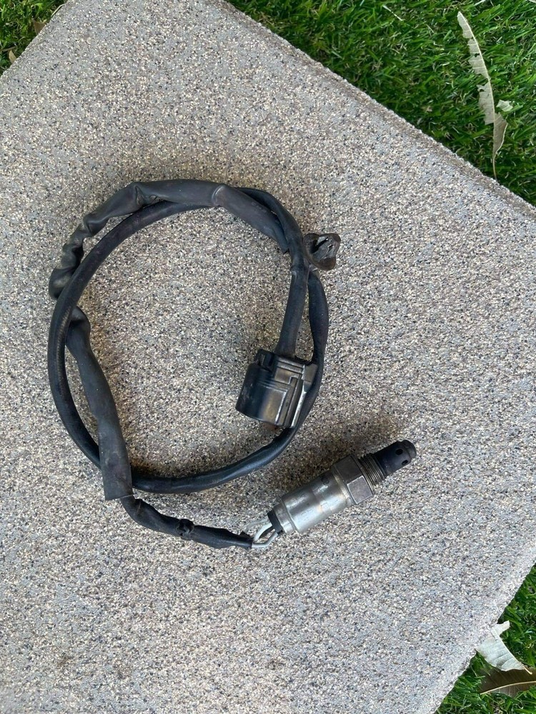 18 Honda CBR650F CBR650 Oxygen O2 Sensor
