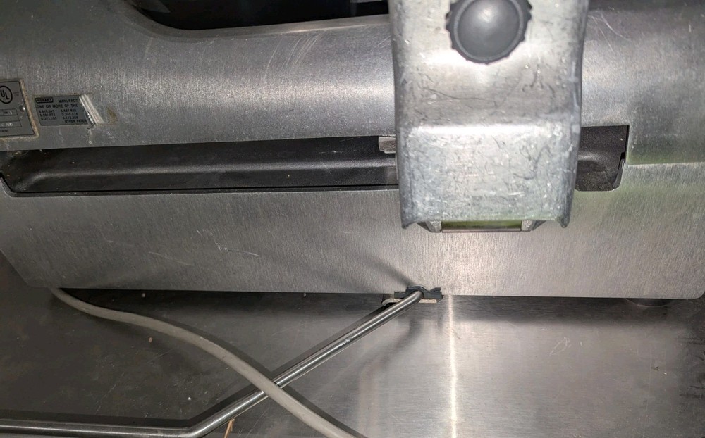 Hobart 2712 12" Automatic Meat Slicer - Tested