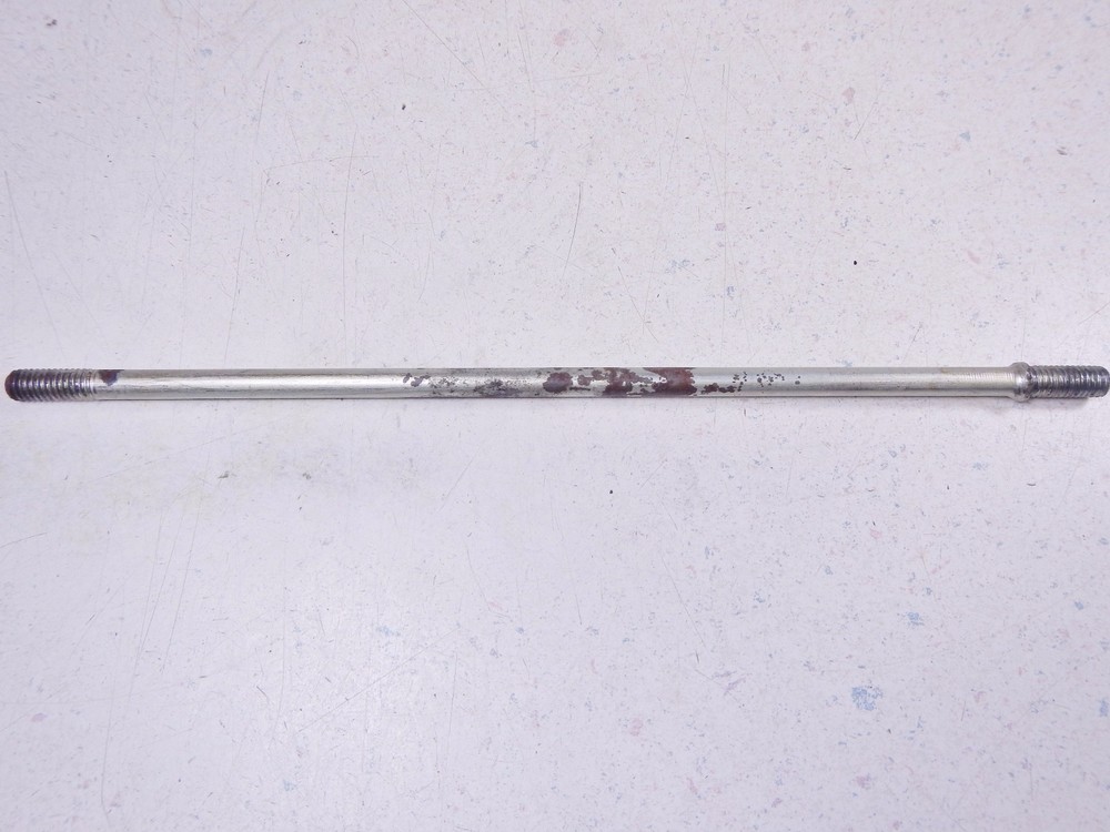 82 HONDA C70 C 70 PASSPORT LONG CYLINDER STUD