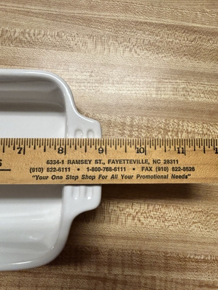 Le Creuset Stoneware Small Rectangular Baker, White