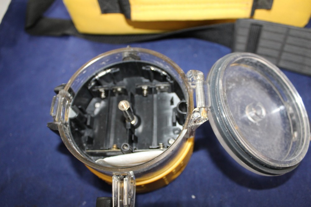 Sealife Reefmaster RC Automatic 35mm Camera (Bundle) (With Flash)