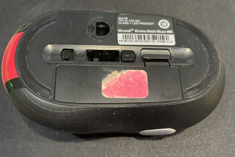 Microsoft Wireless Notebook Optical Mouse 4000 C3K1383 & software 2010