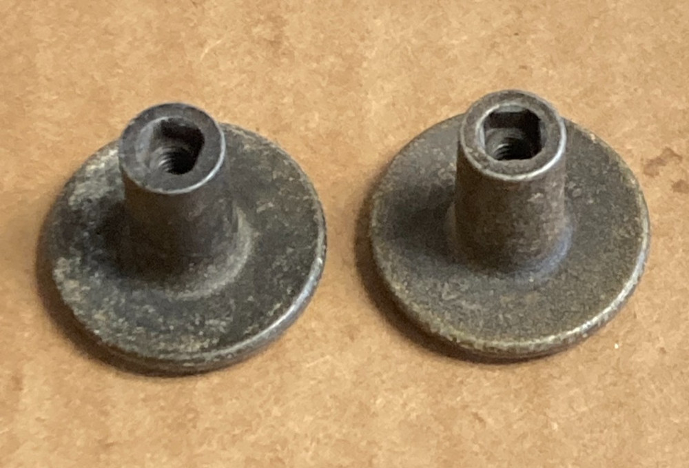 Pair Of Vintage Hardware Drawer Pull Handle Knobs Metal Flower Pattern