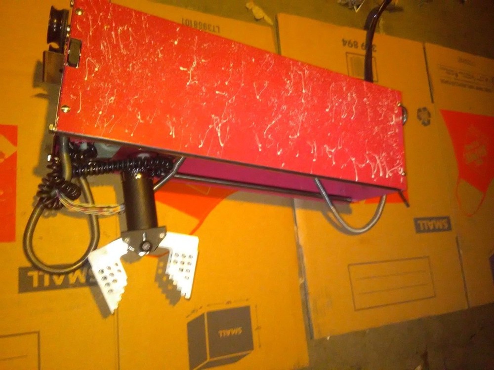 grayhound arcade candy crane claw unit #1