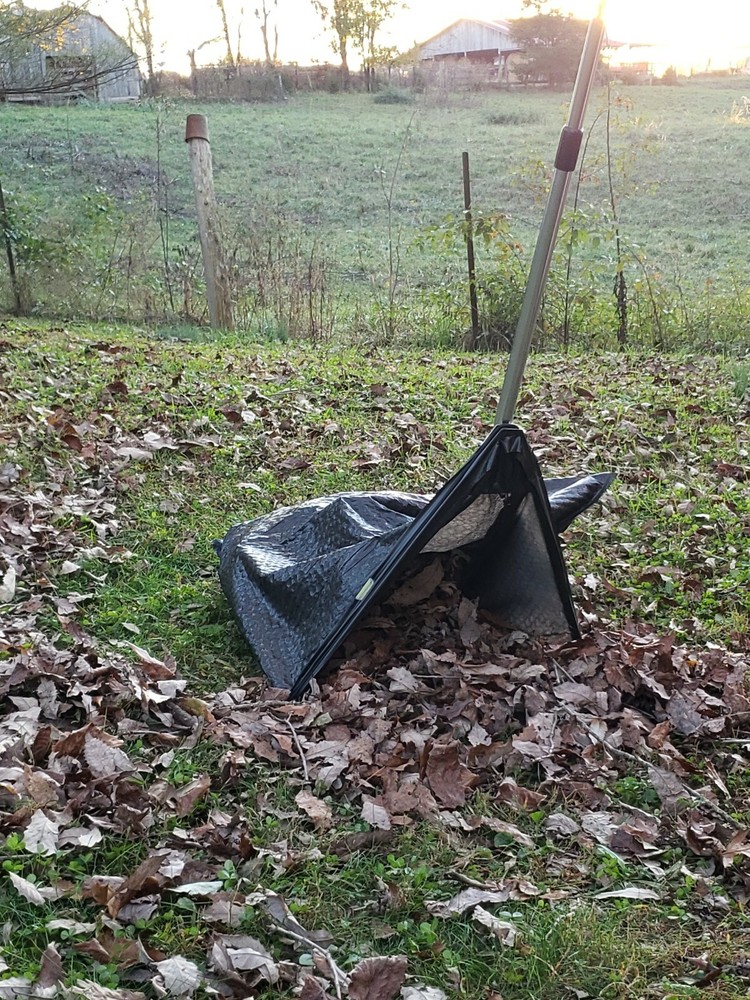Leaf / Debris Bagger