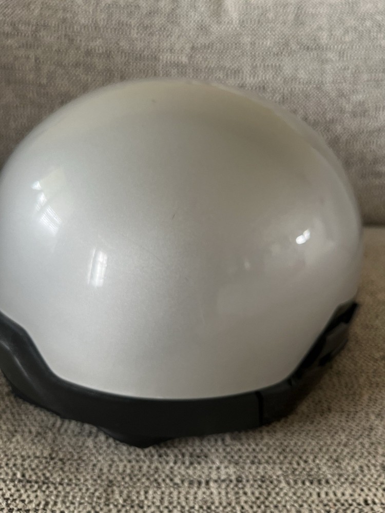 Scorpion EXO-100 Half Helmet Size Medium DOT Silver Motorcycle Helmet