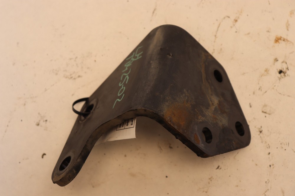2013-2020 KENWORTH T680 PACCAR MX-13 FRONT LEFT ENGINE FRAME MOUNT BRACKET OEM