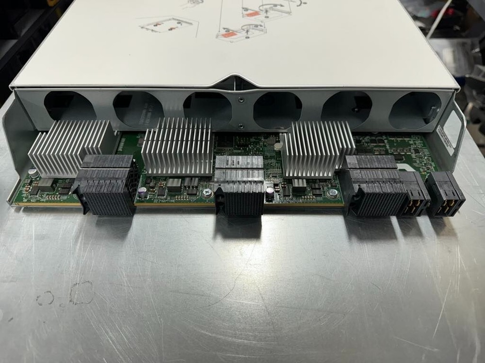 Pure Storage 83-0354-00 Flash Array X20 R3 "NO RAM/CPU/INTERFACE/SSD"