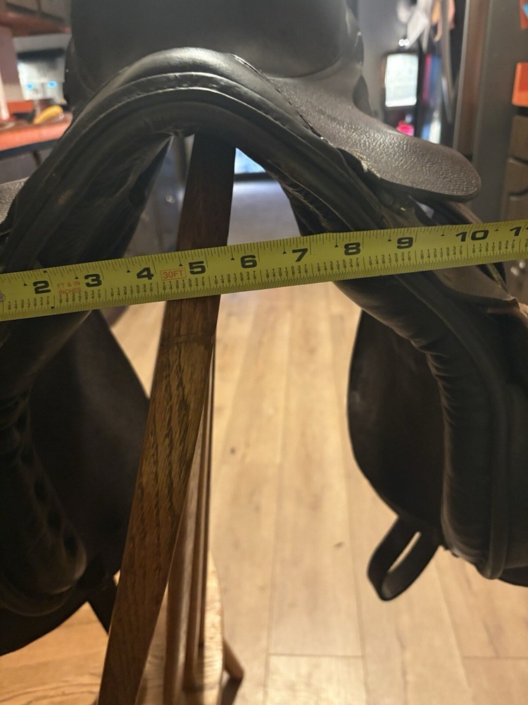 English Saddle