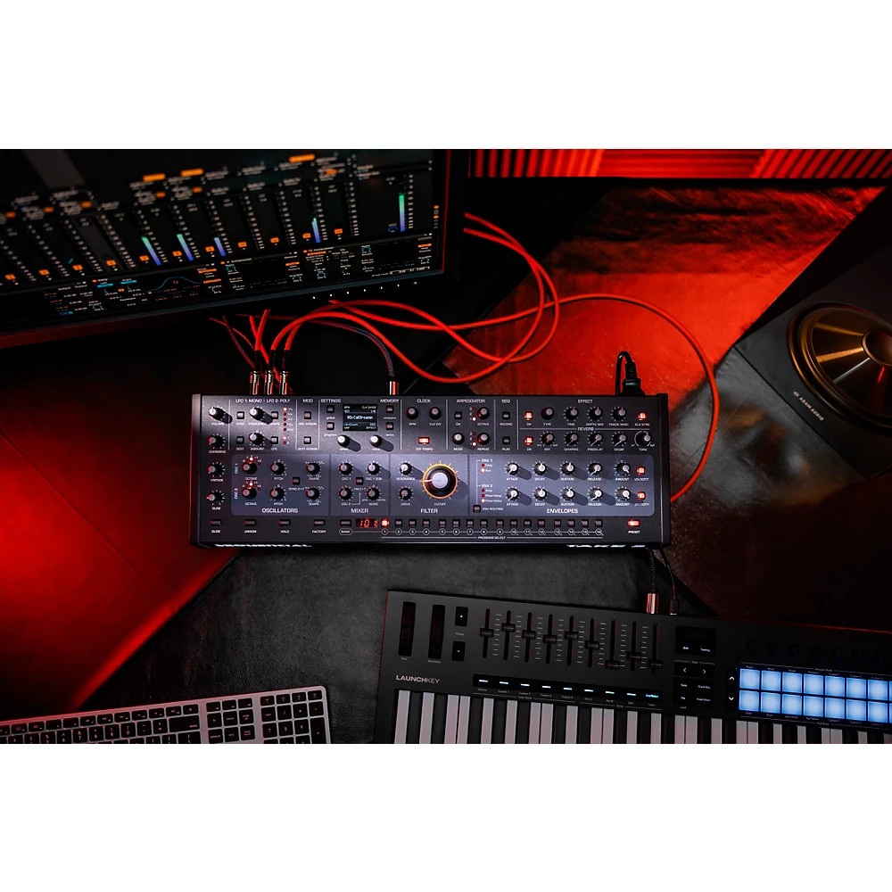 Sequential Take 5 Desktop Module 5-voice Polyphonic Analog Synthesizer