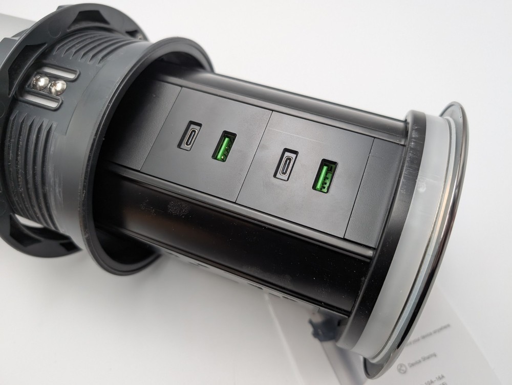 WiFi Smart Motorized Socket (Model SN-6GD/AM) New Without Box Tested