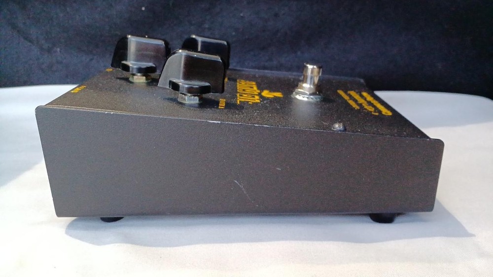 ELECTRO HARMONIX BIG MUFF PI EFFECTOR 101813