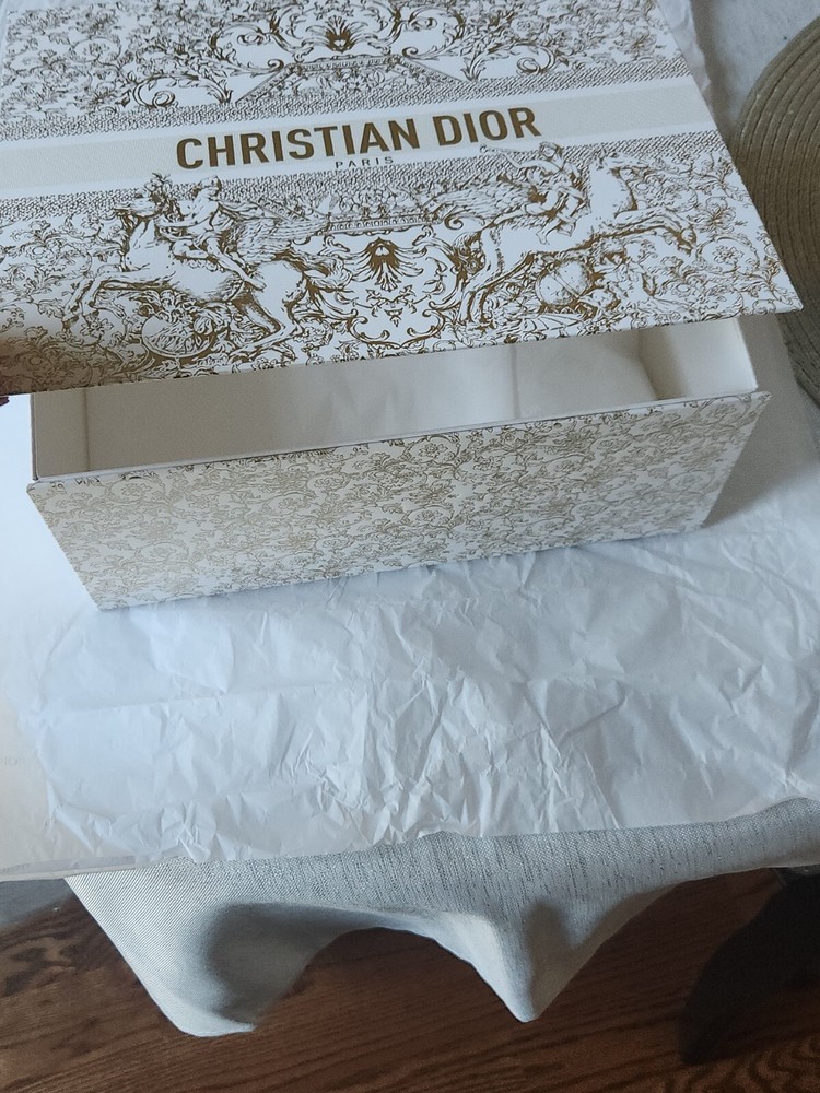 Christian Dior Gold Gift Box NEW! Fast Ship!