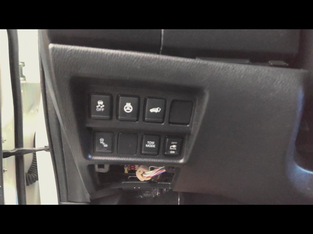 Engine ECM Valve Control Fits 19-20 PATHFINDER 6821688