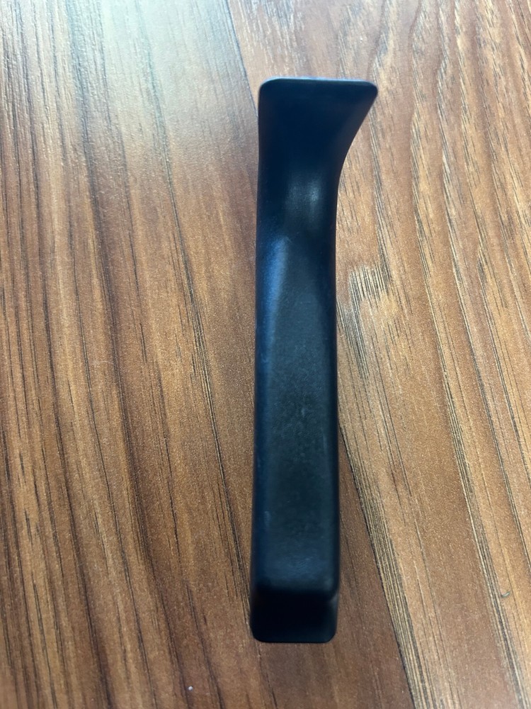 Hoyt Bow Grip #10 R-8; STD (Right Hand)