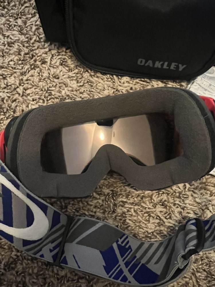 Custom Oakley Snow Goggles