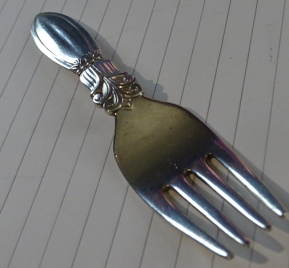 Watson Serling Silver 4" Youth Fork "Juliana"