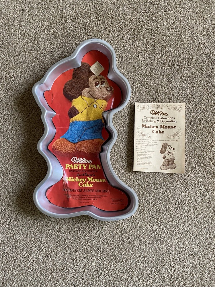 Vintage Wilton Mickey Mouse Cake Pan 1978