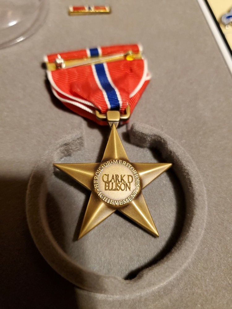 Bronze Star Named With Clusters