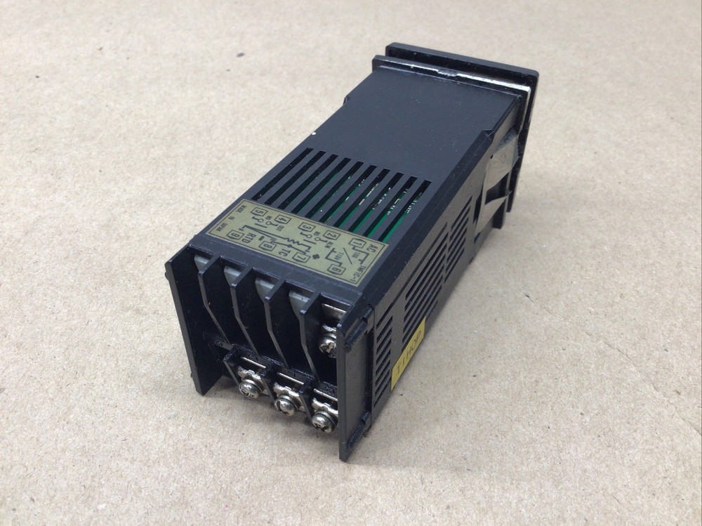 RKC DP-1 Temperature Controller Indicator #05J21