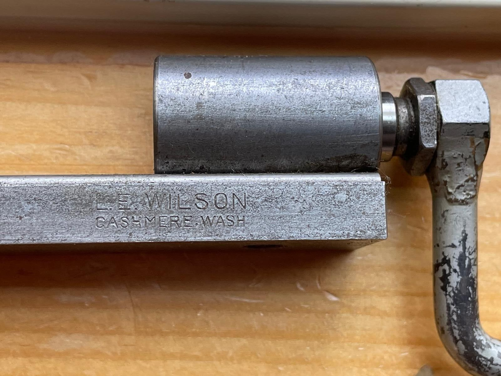 L E Wilson Case Trimmer