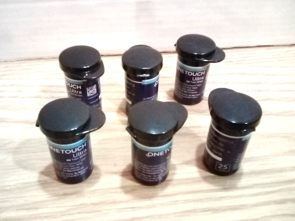 Set of 6 Empty One Touch Test Strips Bottle.