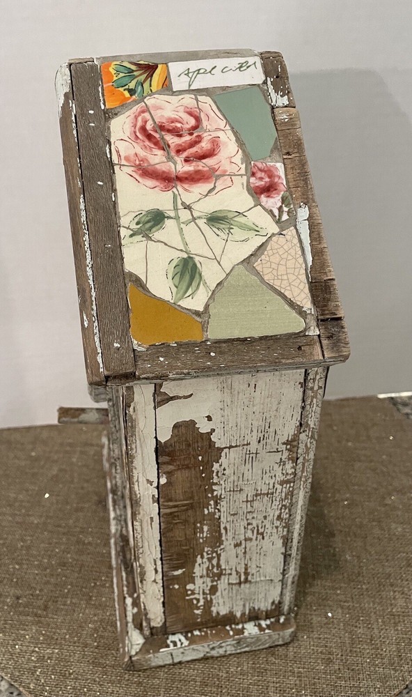 Mosaic Rustic Birdhouse (s-14)