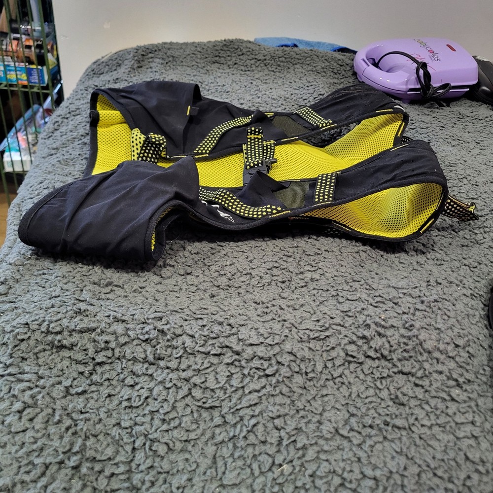 Raidlight Responsiv 10L+2x600ml Hydration Vest