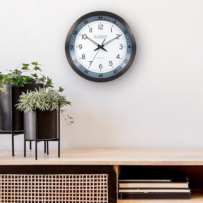 Automatic Atomic Wall Clock Accurate Time Multi Time Zone Easy Setup Indoor New