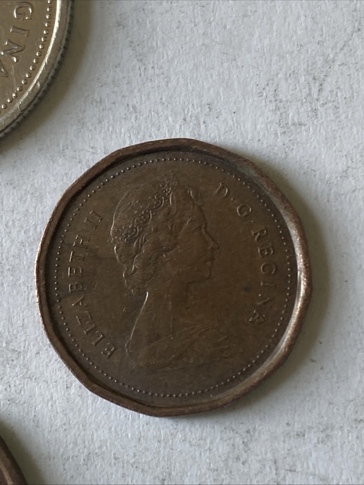 1982 Canada Coins-25 and 1 Cents-Circulated